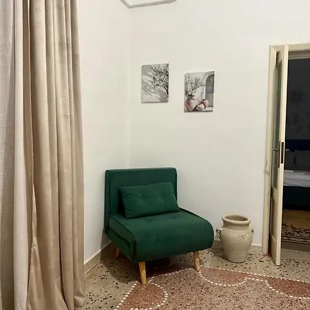 Bed & Breakfast La Dimora Degli Ulivi 3*